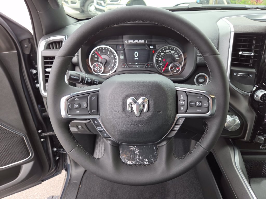 New 2027 RAM 1500 Laramie RWD image 32