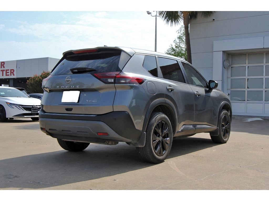 Used 2023 Nissan Rogue SV AWD/4WD image 4