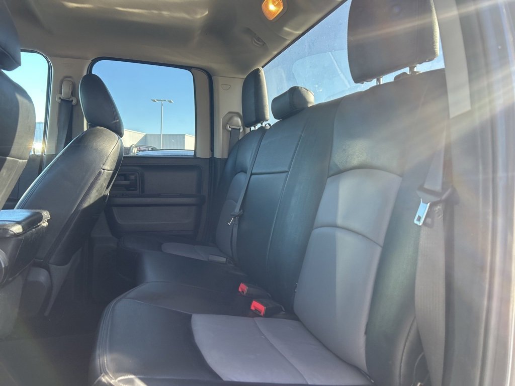 Certified 2017 RAM 1500 Express w/ Express Value Package image 9