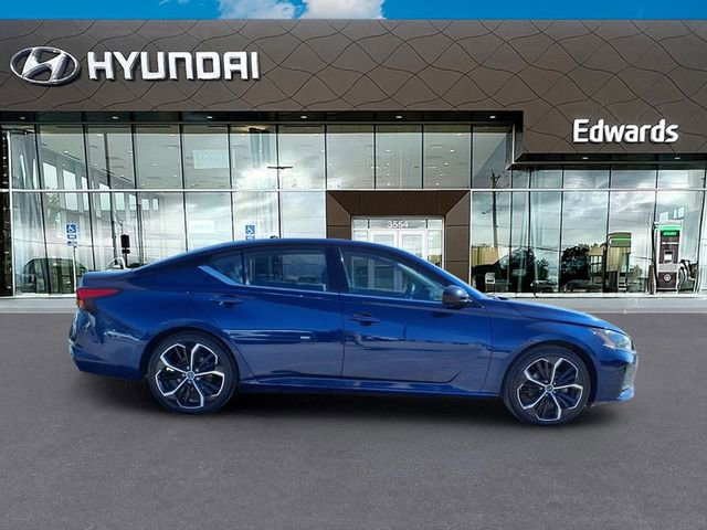 Used 2023 Nissan Altima 2.5 SR image 8