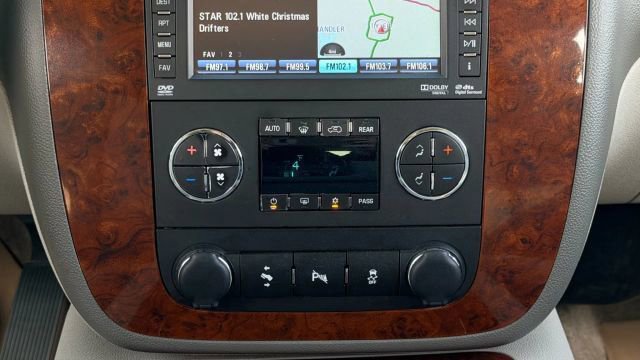 Used 2013 Chevrolet Tahoe LTZ image 40