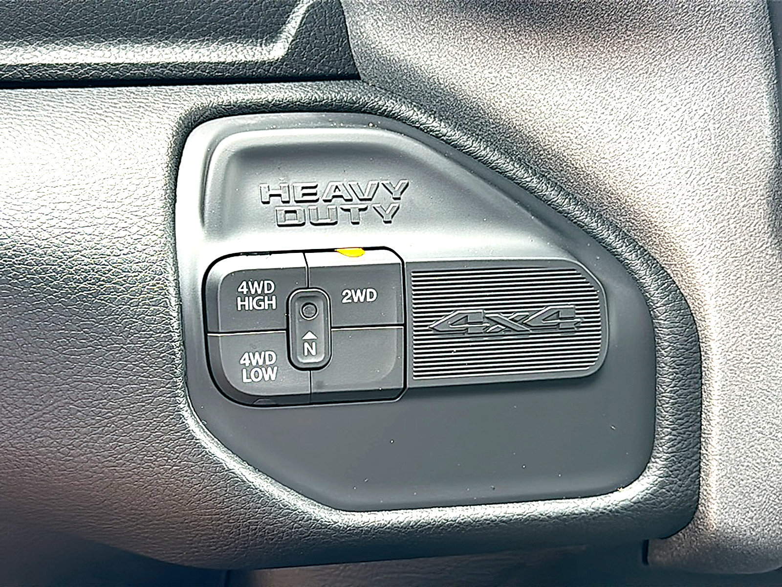 Used 2024 RAM 2500 Tradesman w/ Chrome Appearance Group AWD/4WD image 34