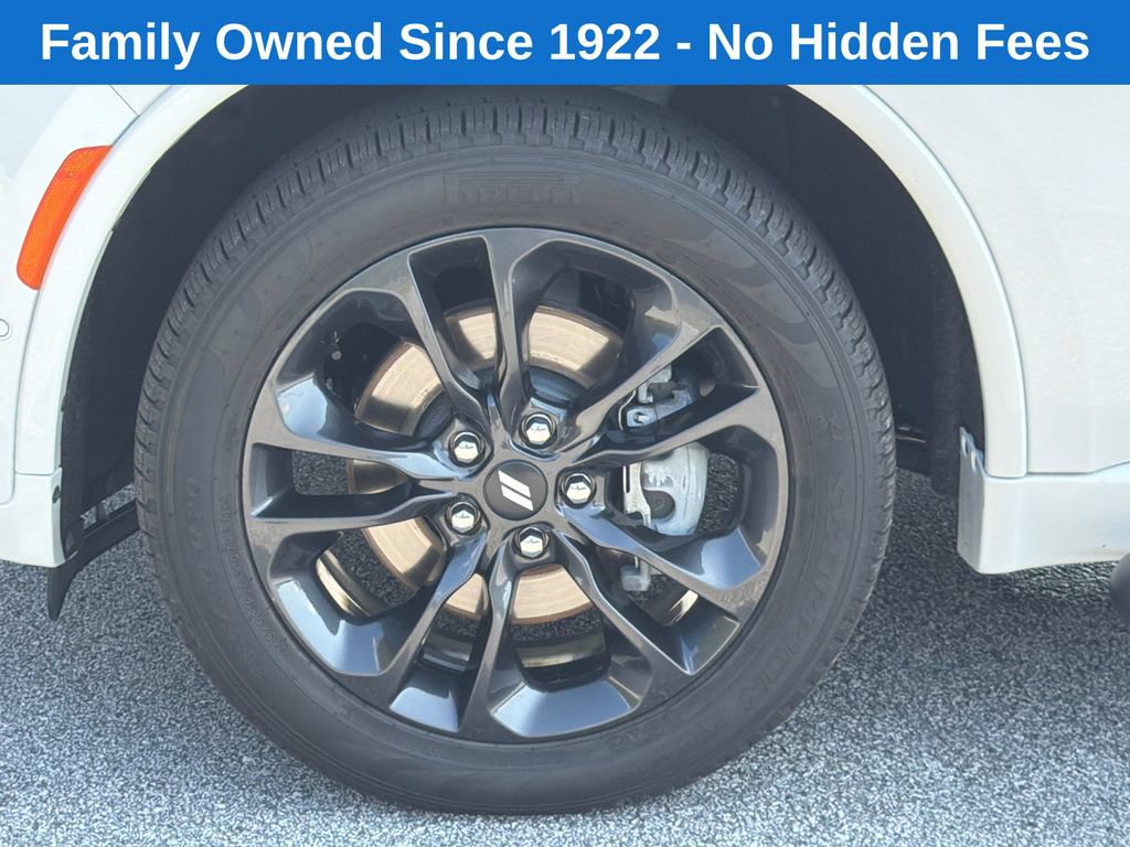 Used 2025 Dodge Durango GT AWD/4WD image 11