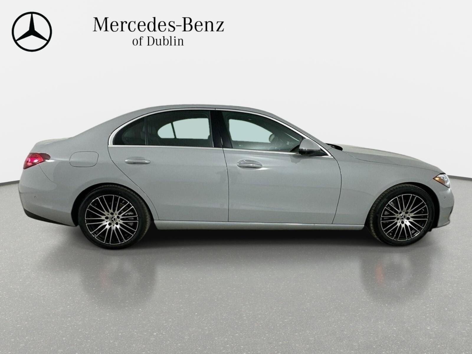 Used 2026 Mercedes-Benz C 300 4MATIC Sedan image 4
