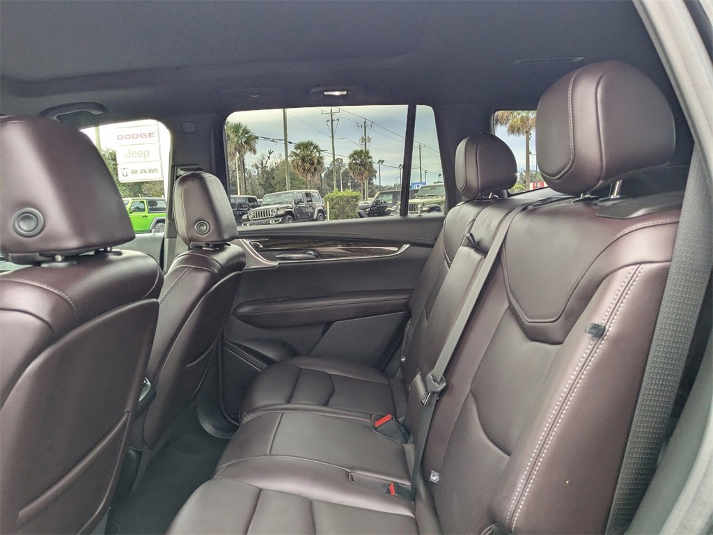 Used 2021 Cadillac XT6 Premium Luxury image 15