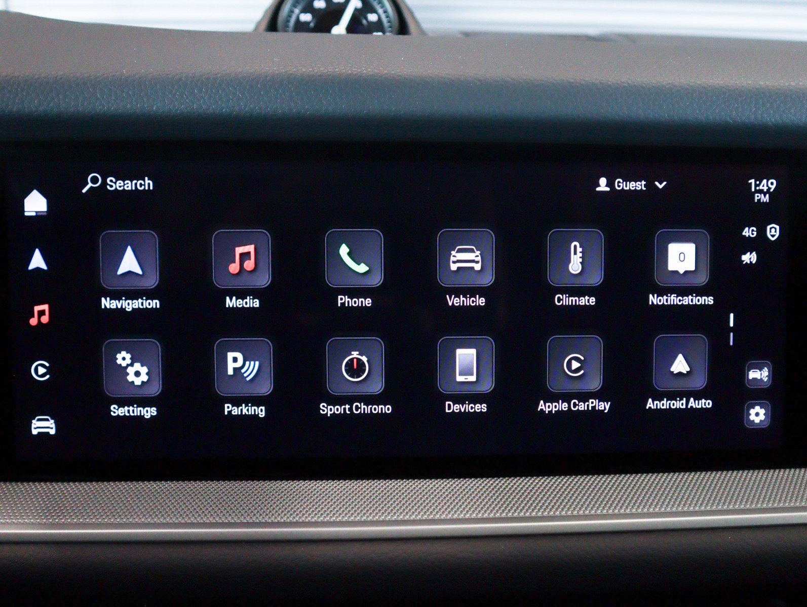 Certified 2025 Porsche Cayenne Coupe image 23