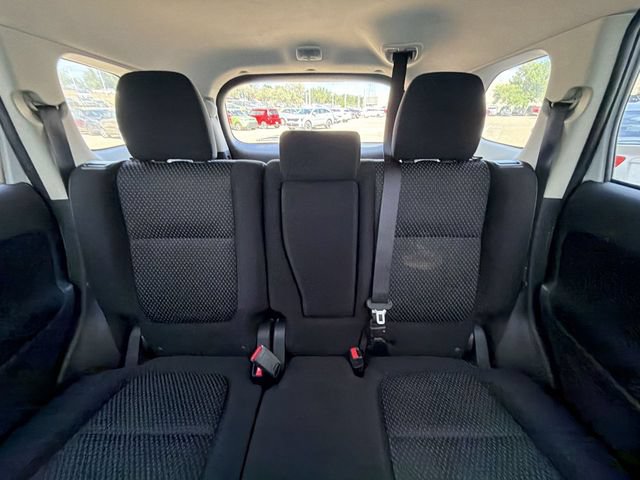 Used 2016 Mitsubishi Outlander ES AWD/4WD image 16