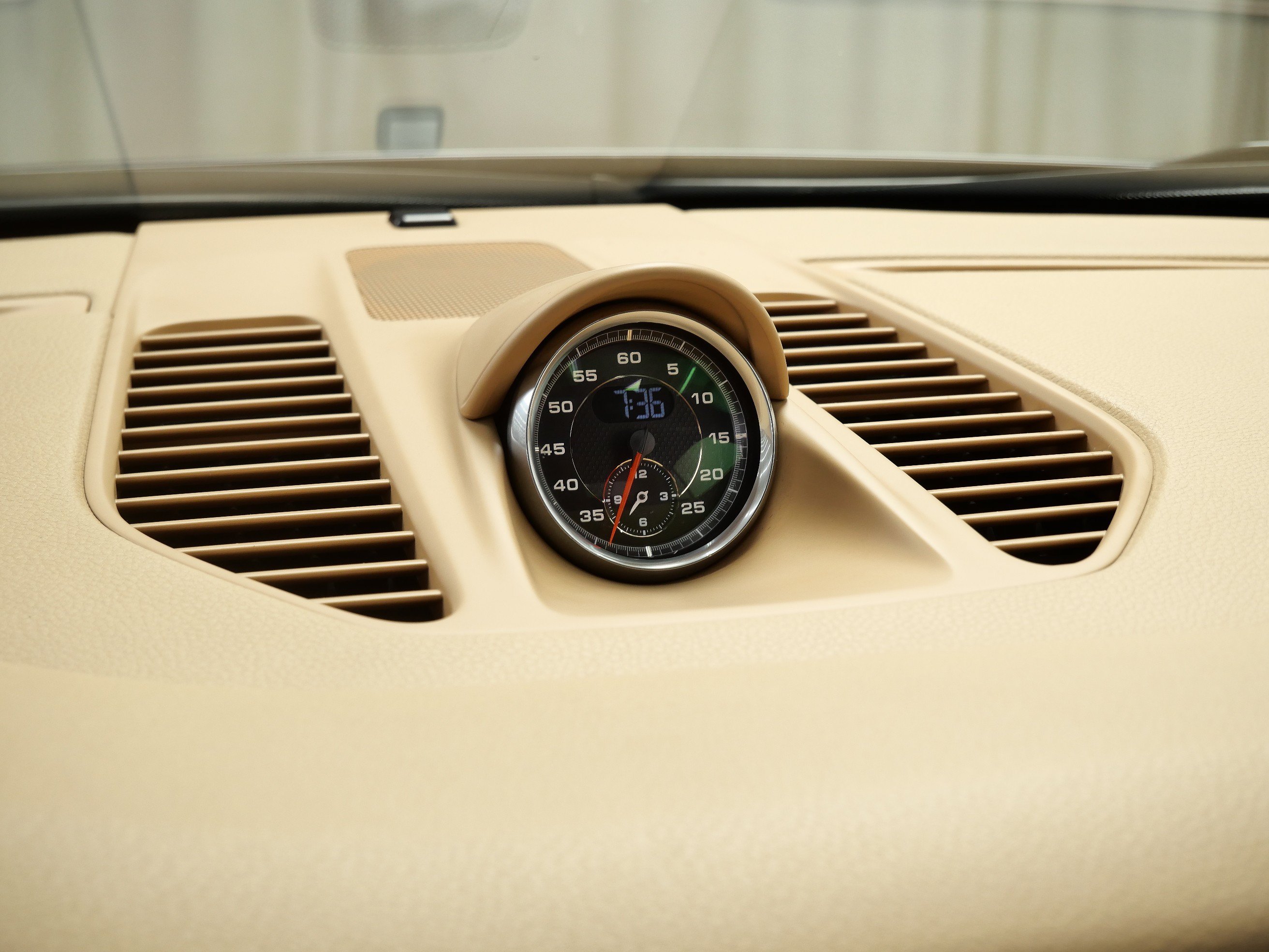 Used 2013 Porsche 911 Carrera RWD image 24