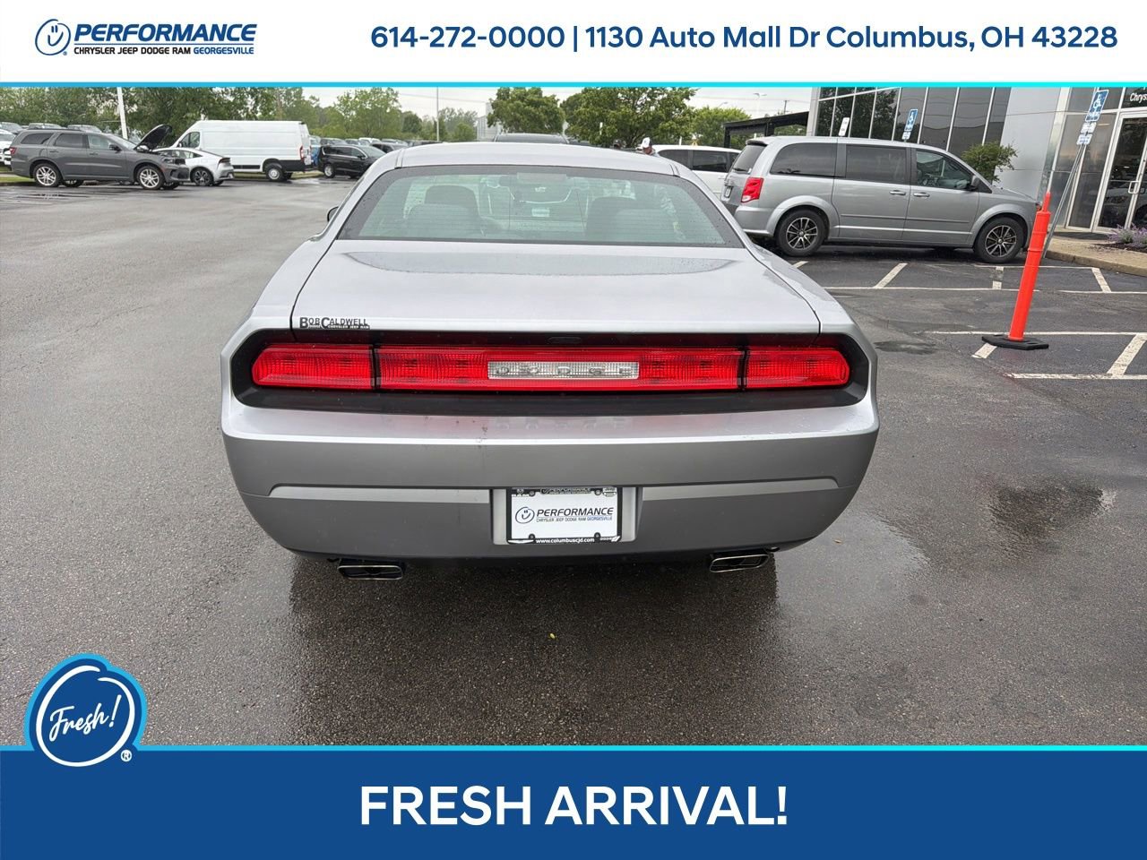 Used 2013 Dodge Challenger SXT RWD image 5