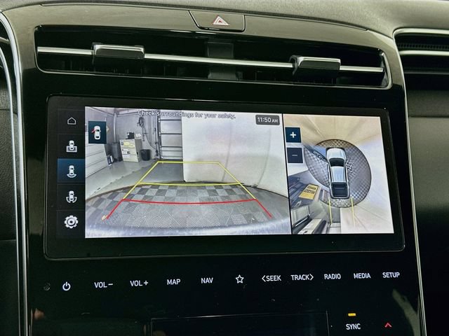 Certified 2023 Hyundai Santa Cruz Limited AWD/4WD image 18