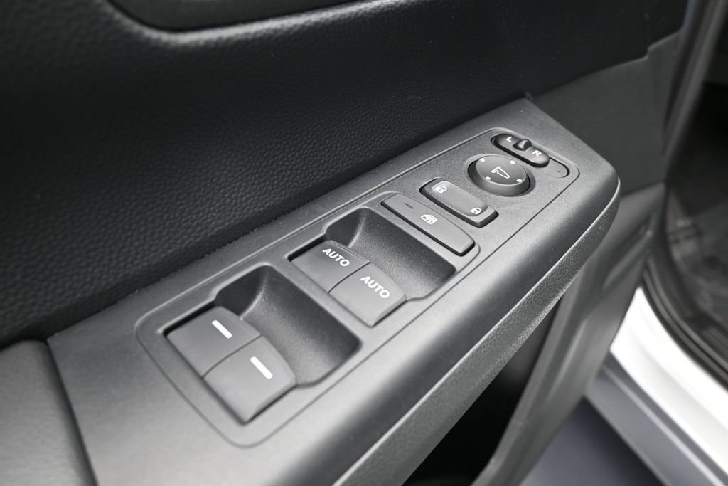 Used 2024 Honda CR-V Sport image 29