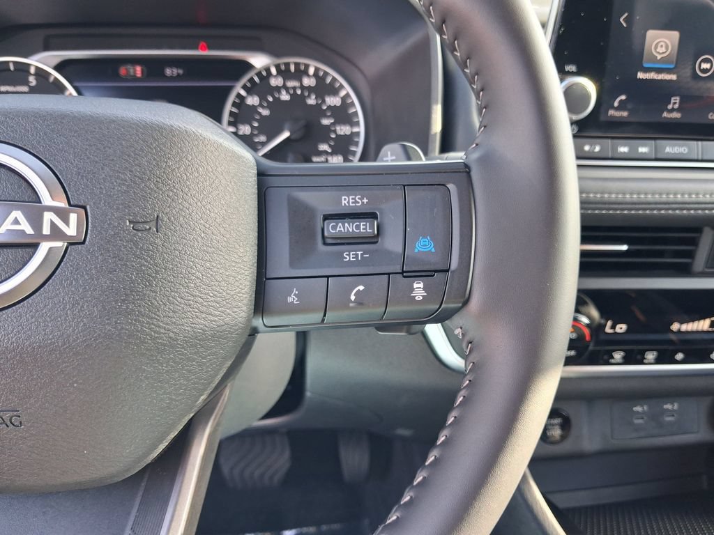 Used 2026 Nissan Rogue SV FWD image 27