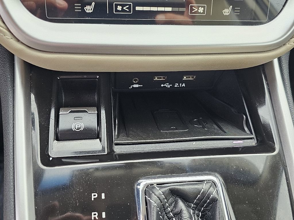 Used 2020 Subaru Outback Limited w/ Tech Package 2 image 28