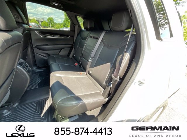 Used 2020 Cadillac XT5 Premium Luxury AWD/4WD image 13