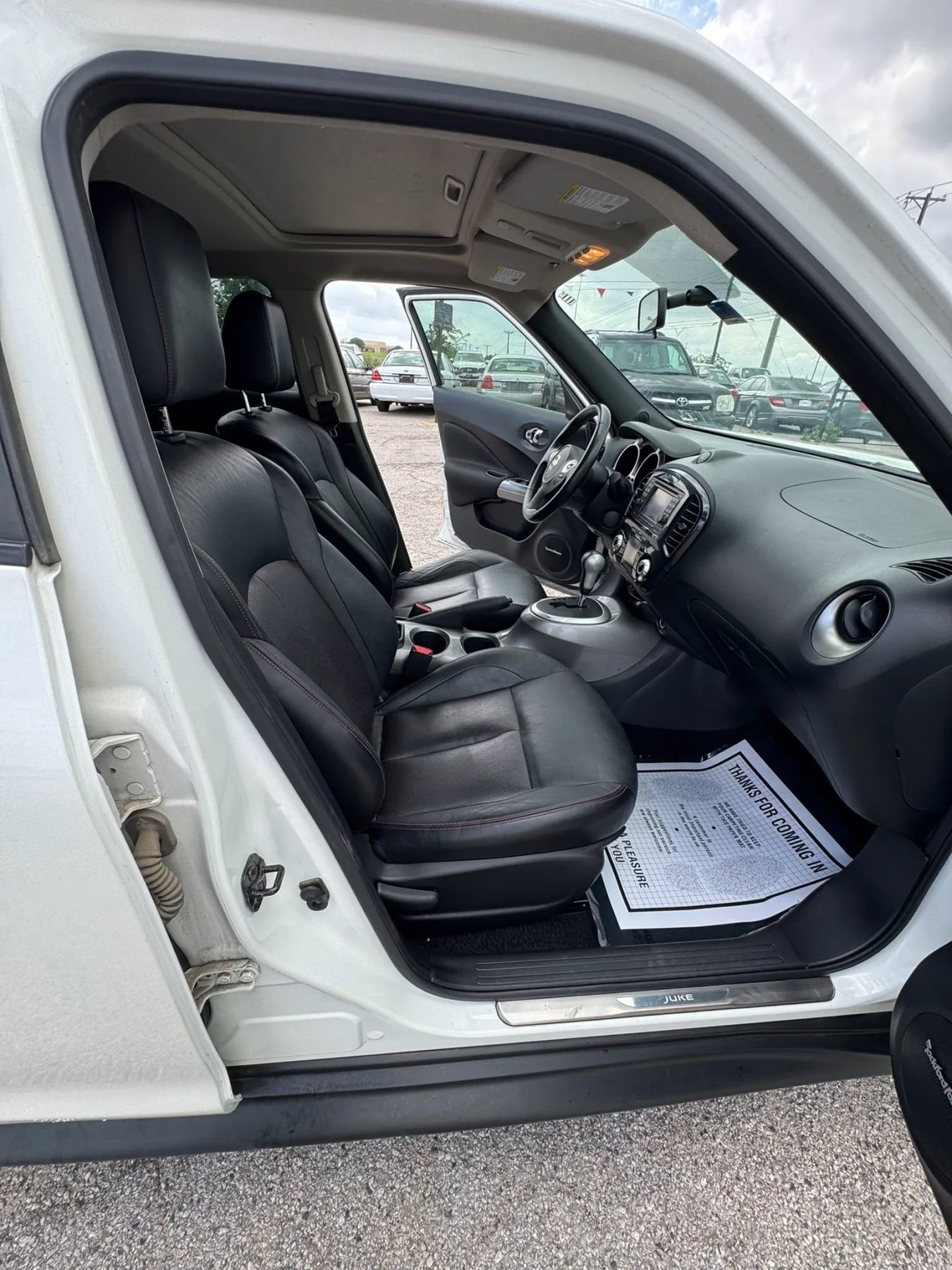 Used 2013 Nissan Juke SL image 24