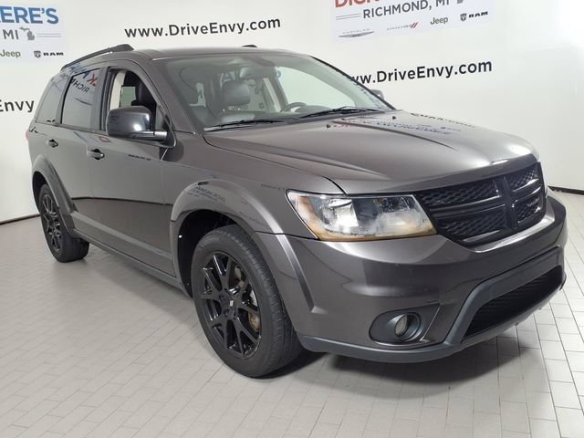 Used 2019 Dodge Journey GT w/ Blacktop Package AWD/4WD image 3