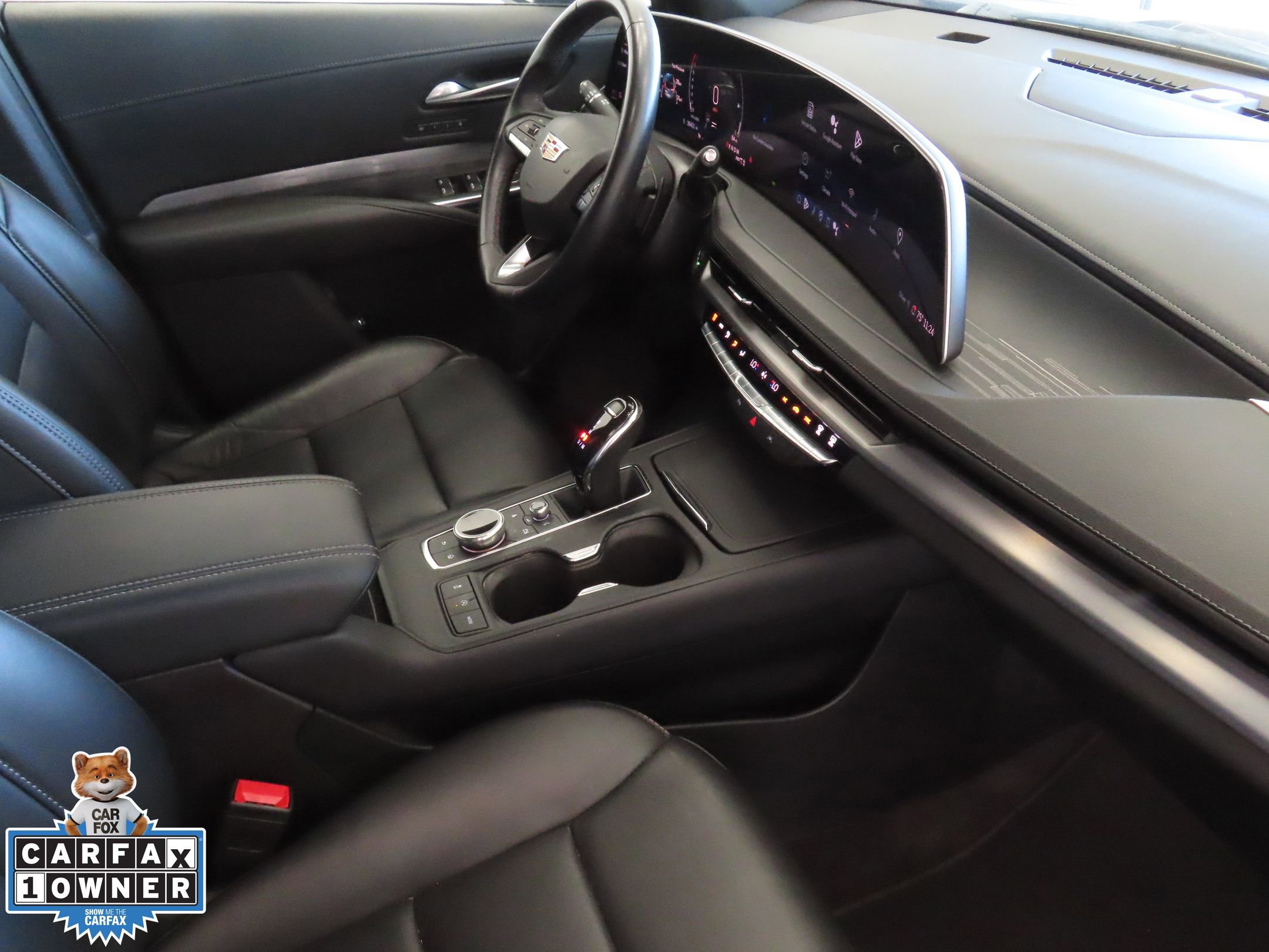 Used 2024 Cadillac XT4 Premium Luxury image 25