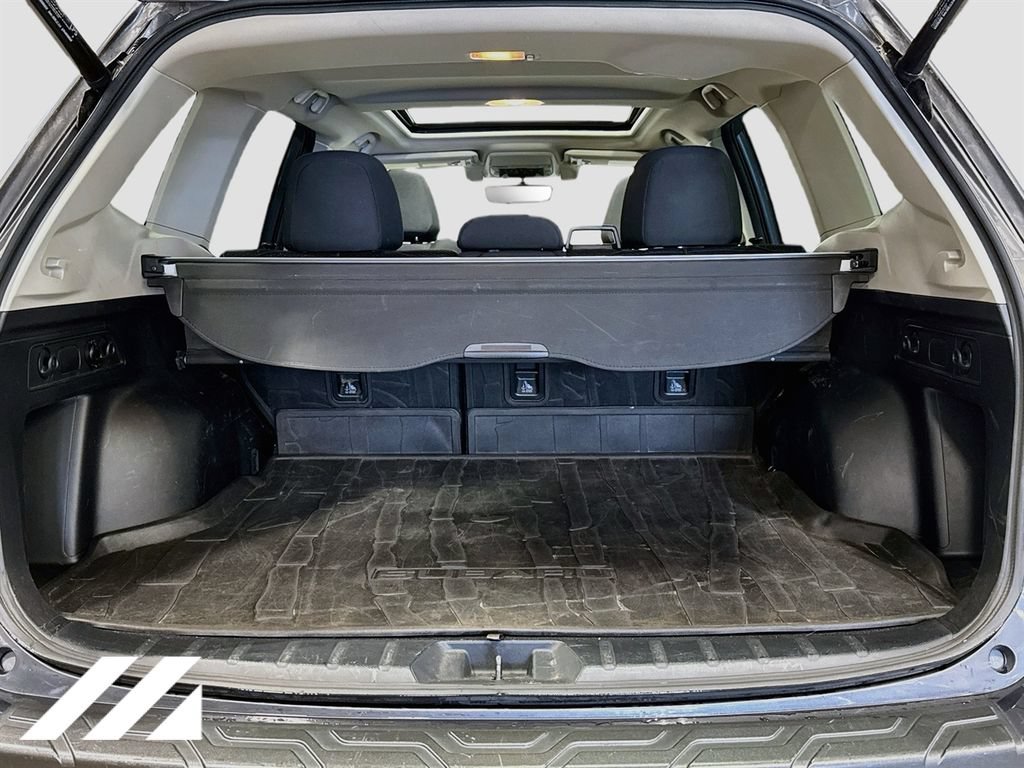 Used 2021 Subaru Forester Premium AWD/4WD image 27