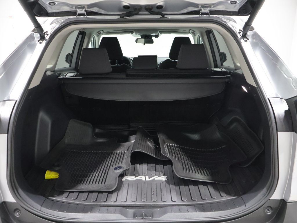 Certified 2025 Toyota RAV4 XLE w/ Convenience Package AWD/4WD image 5