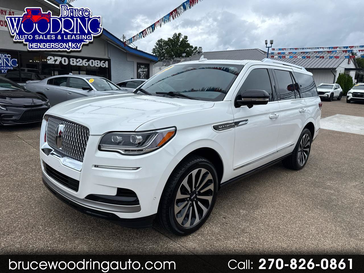 Used 2023 Lincoln Navigator Reserve AWD/4WD image 1