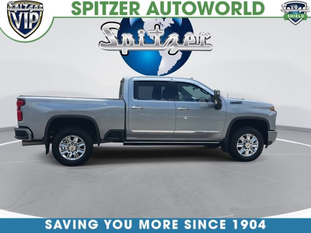 Used 2024 Chevrolet Silverado 3500 High Country w/ High Country Premium Package AWD/4WD image 10