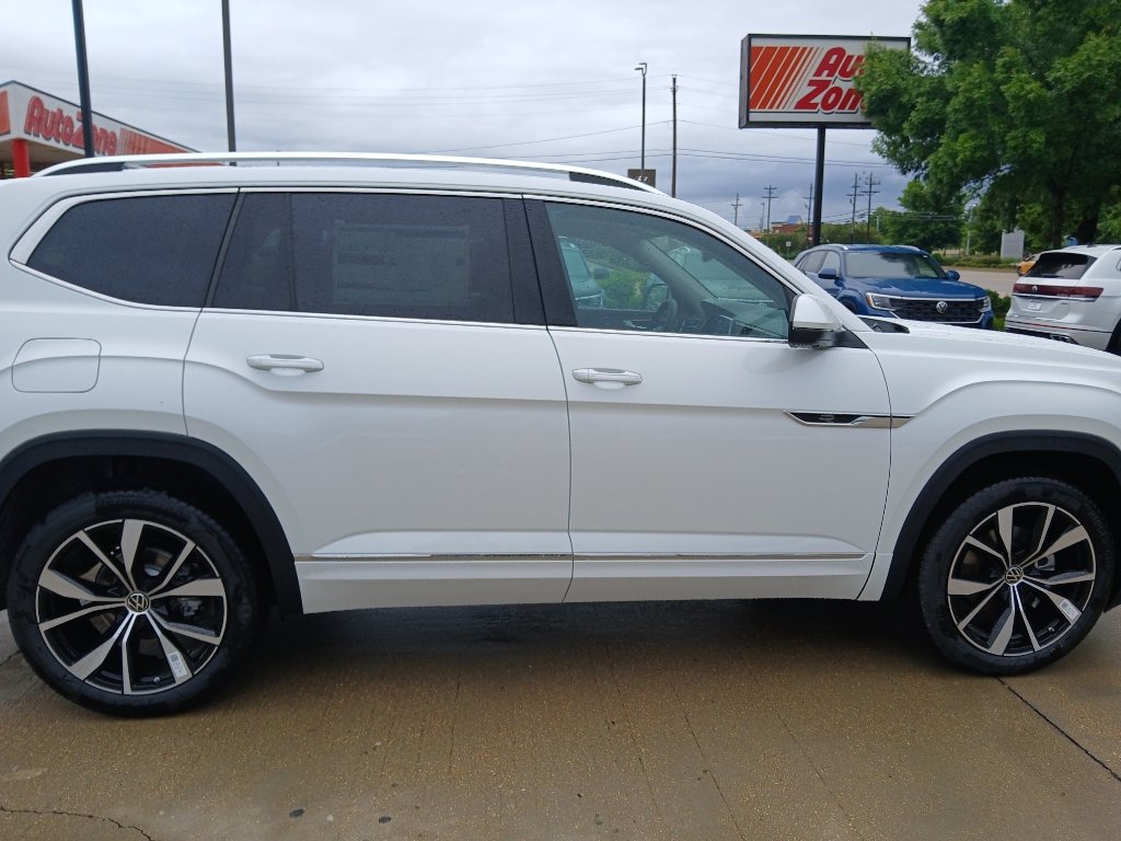 New 2026 Volkswagen Atlas SEL Premium R-Line AWD/4WD image 5