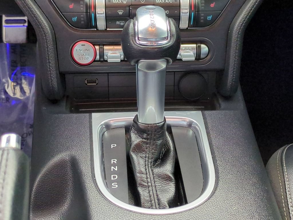 Used 2022 Ford Mustang Premium RWD image 19