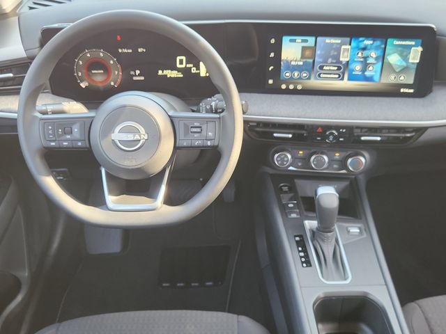 Used 2026 Nissan Kicks S FWD image 25