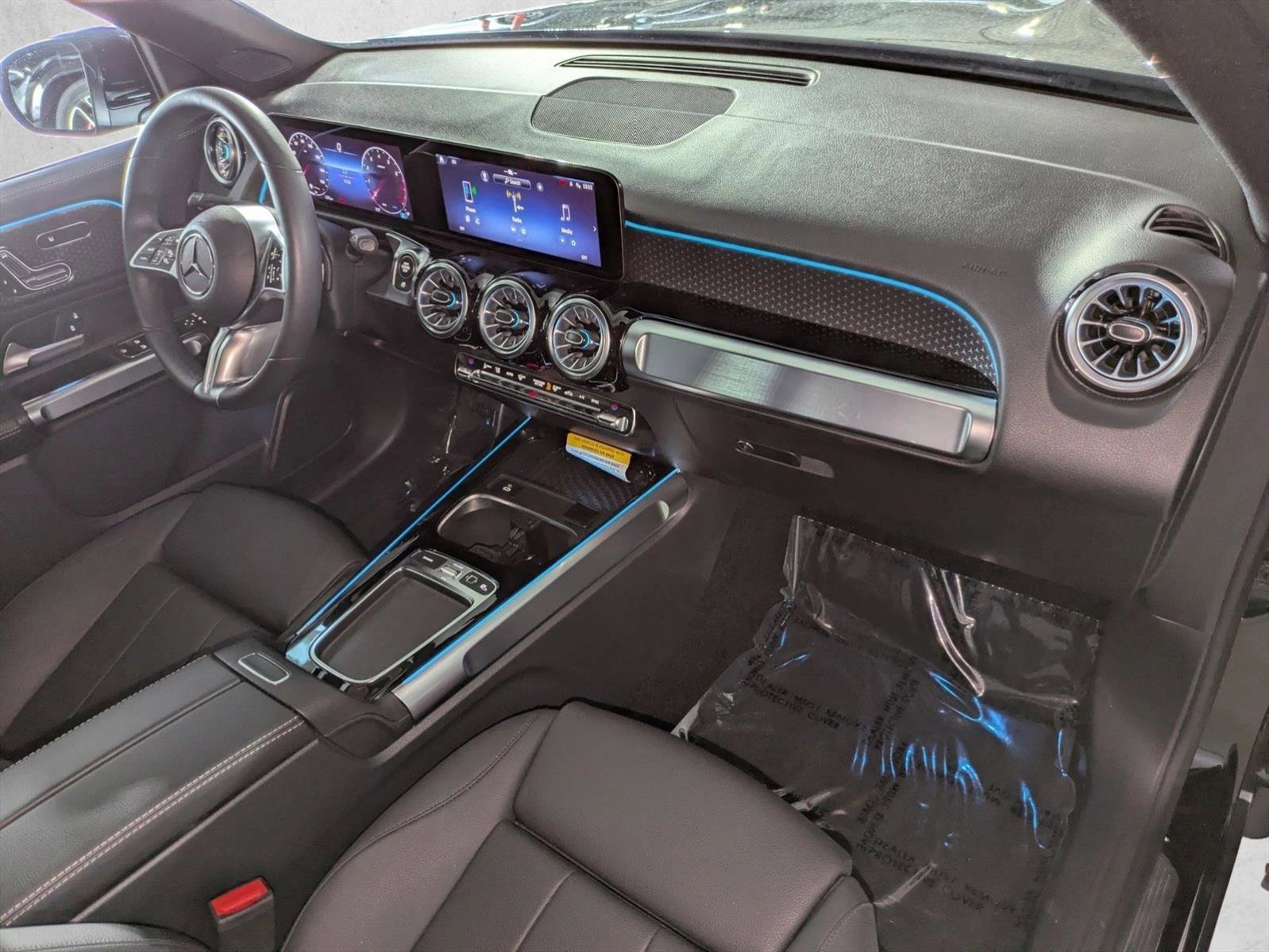 Certified 2025 Mercedes-Benz GLB 250 image 20