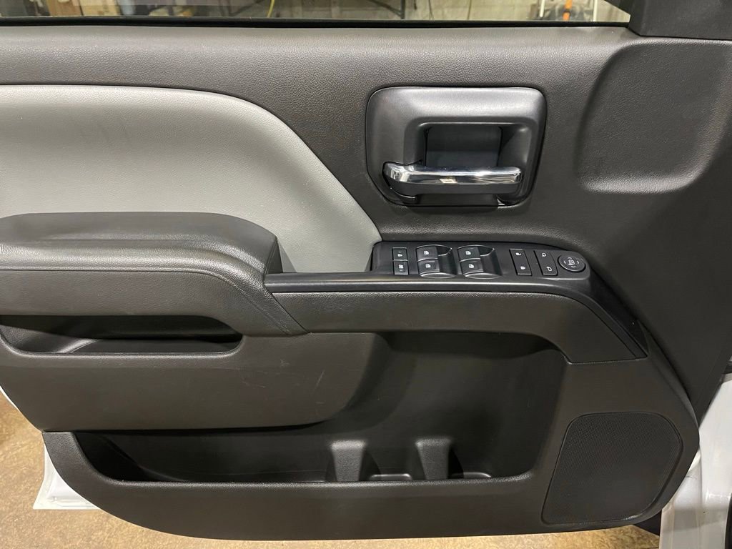 Used 2017 Chevrolet Silverado 1500 Custom w/ Custom Convenience Package image 29