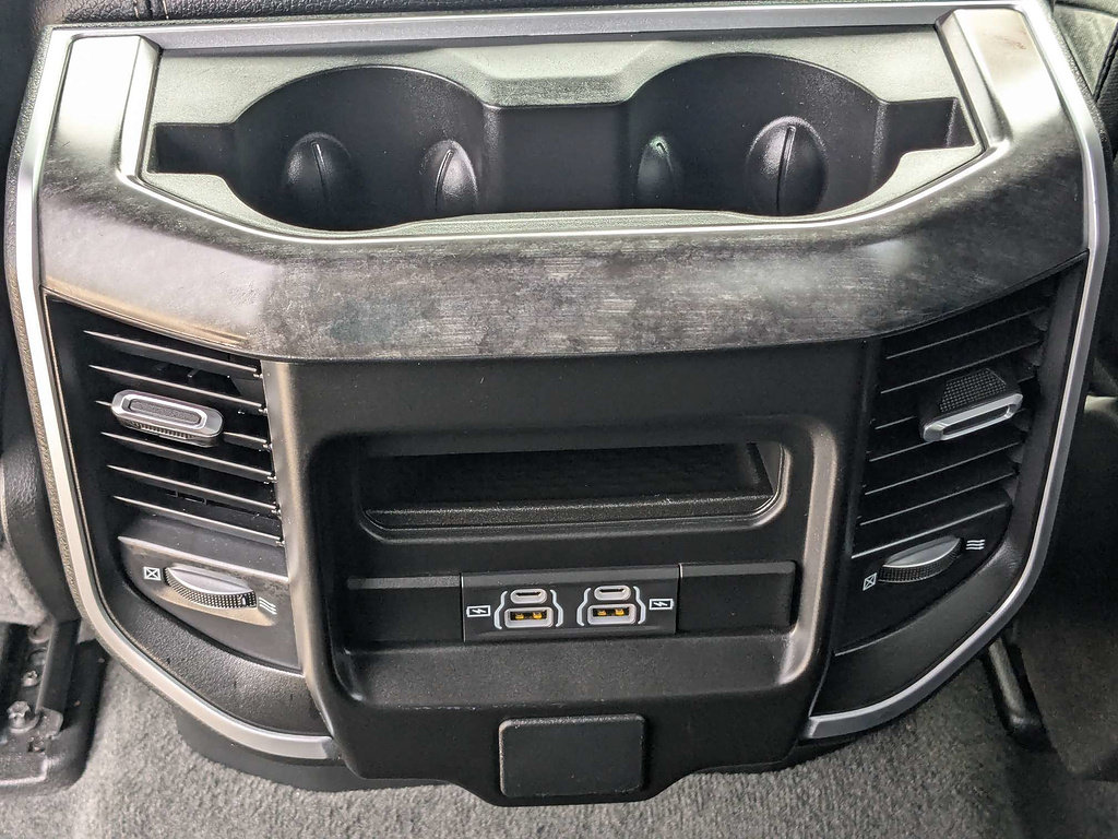 Used 2023 RAM 1500 Big Horn AWD/4WD image 14