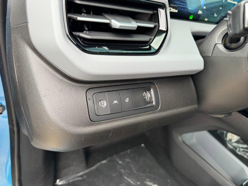 New 2027 Chevrolet Bolt RS w/ Technology Package FWD image 7