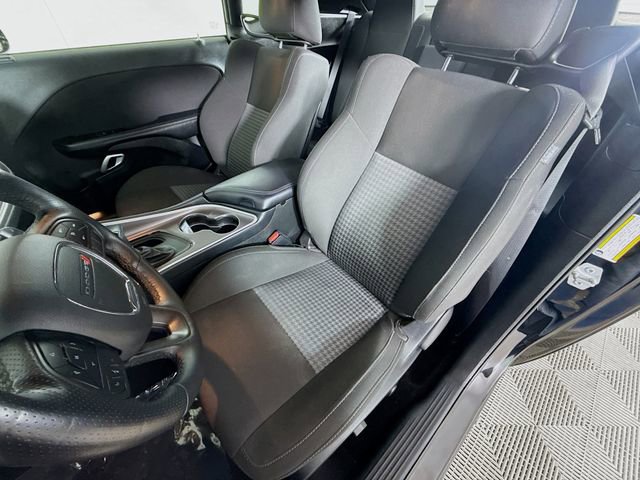 Used 2022 Dodge Challenger GT w/ Blacktop Package image 18
