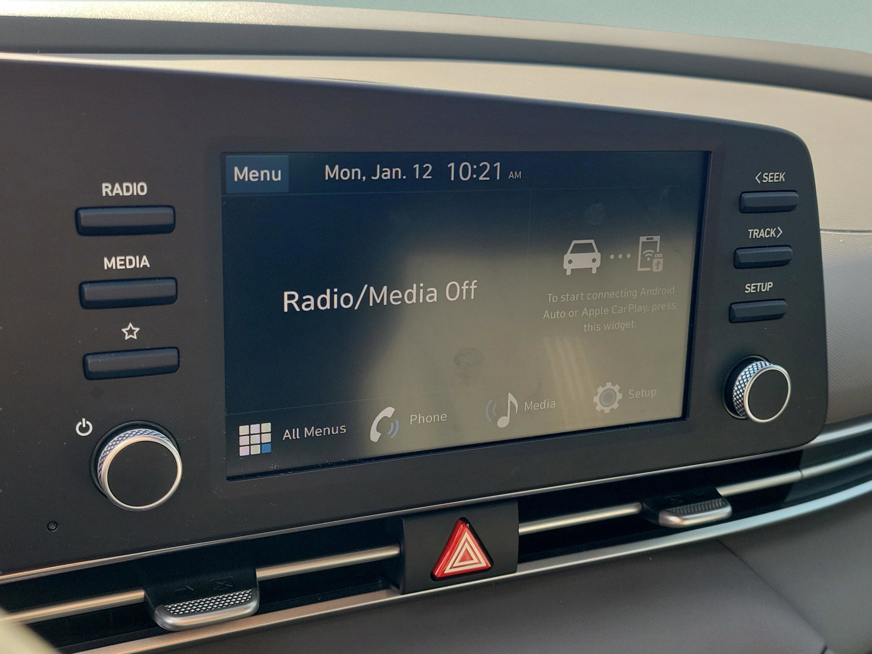 Used 2025 Hyundai Elantra Sport image 25