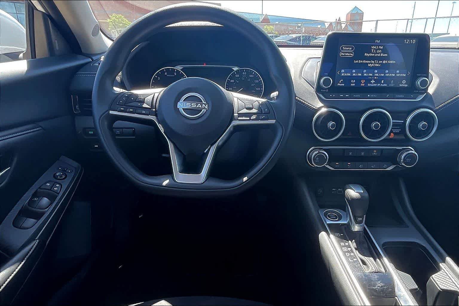 Used 2025 Nissan Sentra SV FWD image 14