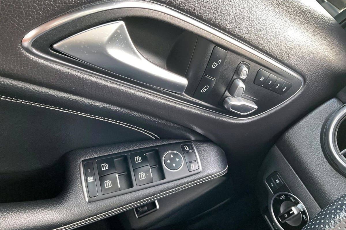 Used 2019 Mercedes-Benz GLA 250 image 36