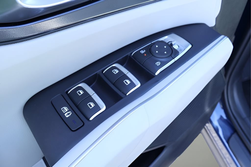 Used 2026 Kia Sorento S FWD image 10