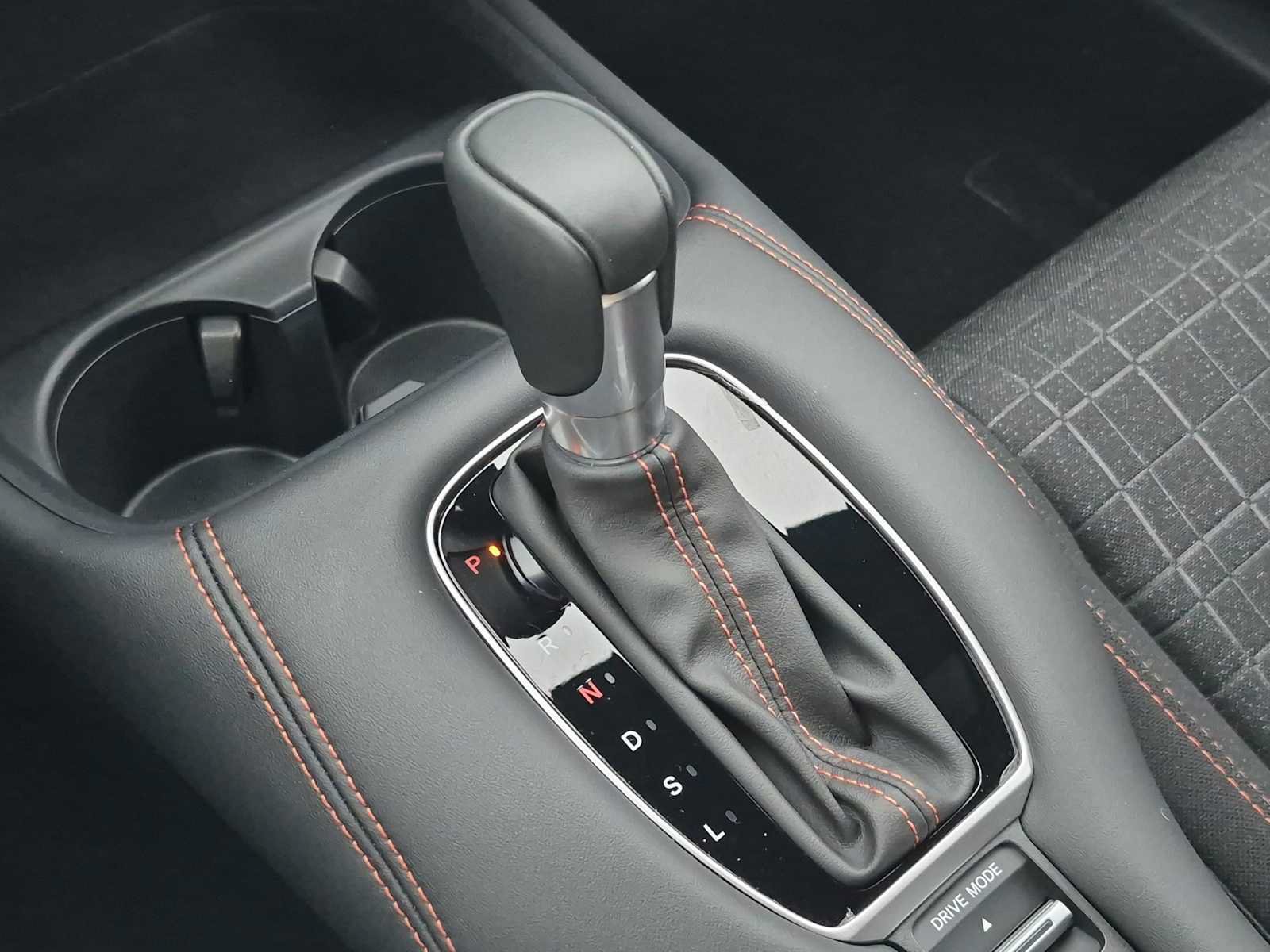 Certified 2025 Honda HR-V Sport image 28