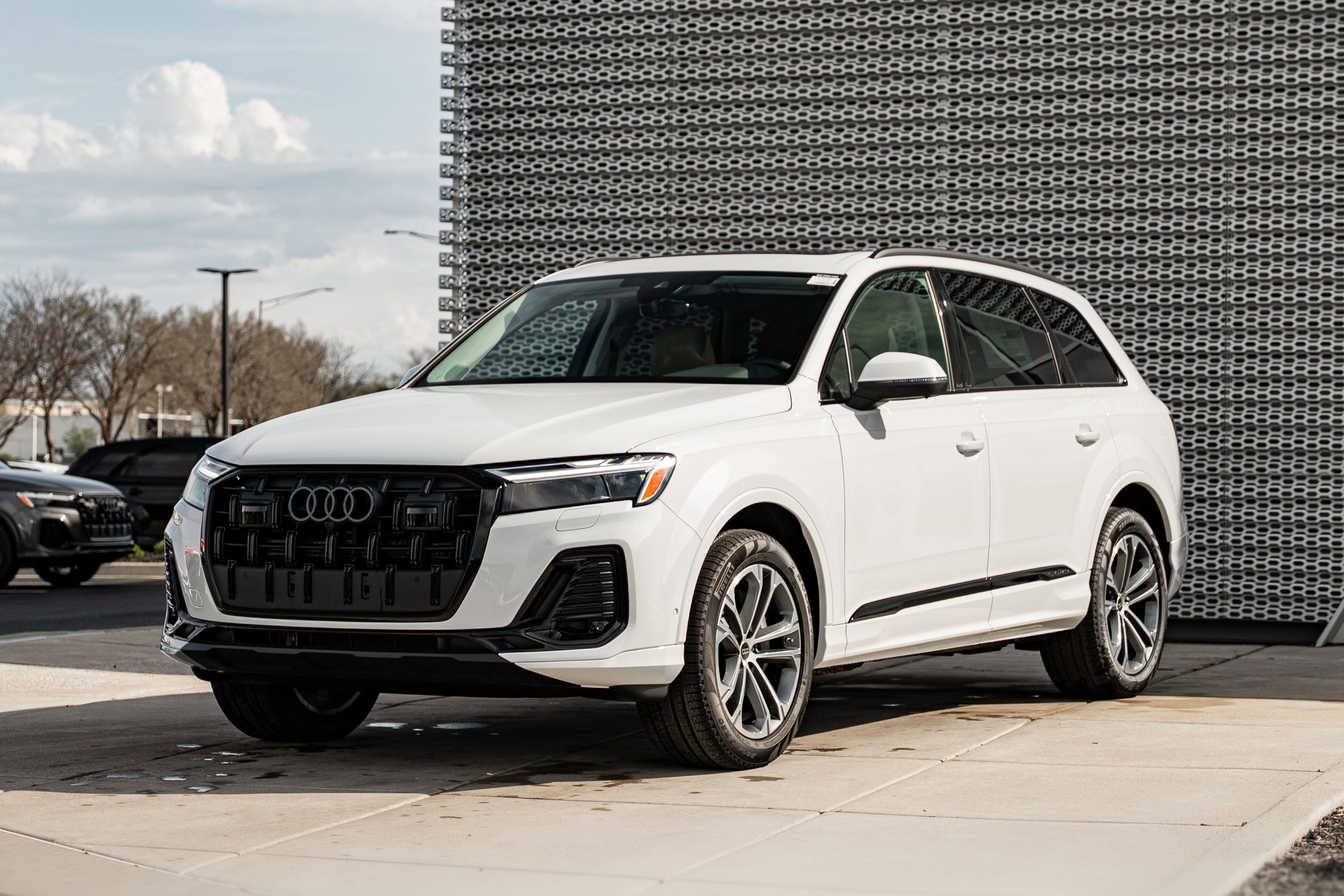 New 2026 Audi Q7 2.0T Premium AWD/4WD image 7
