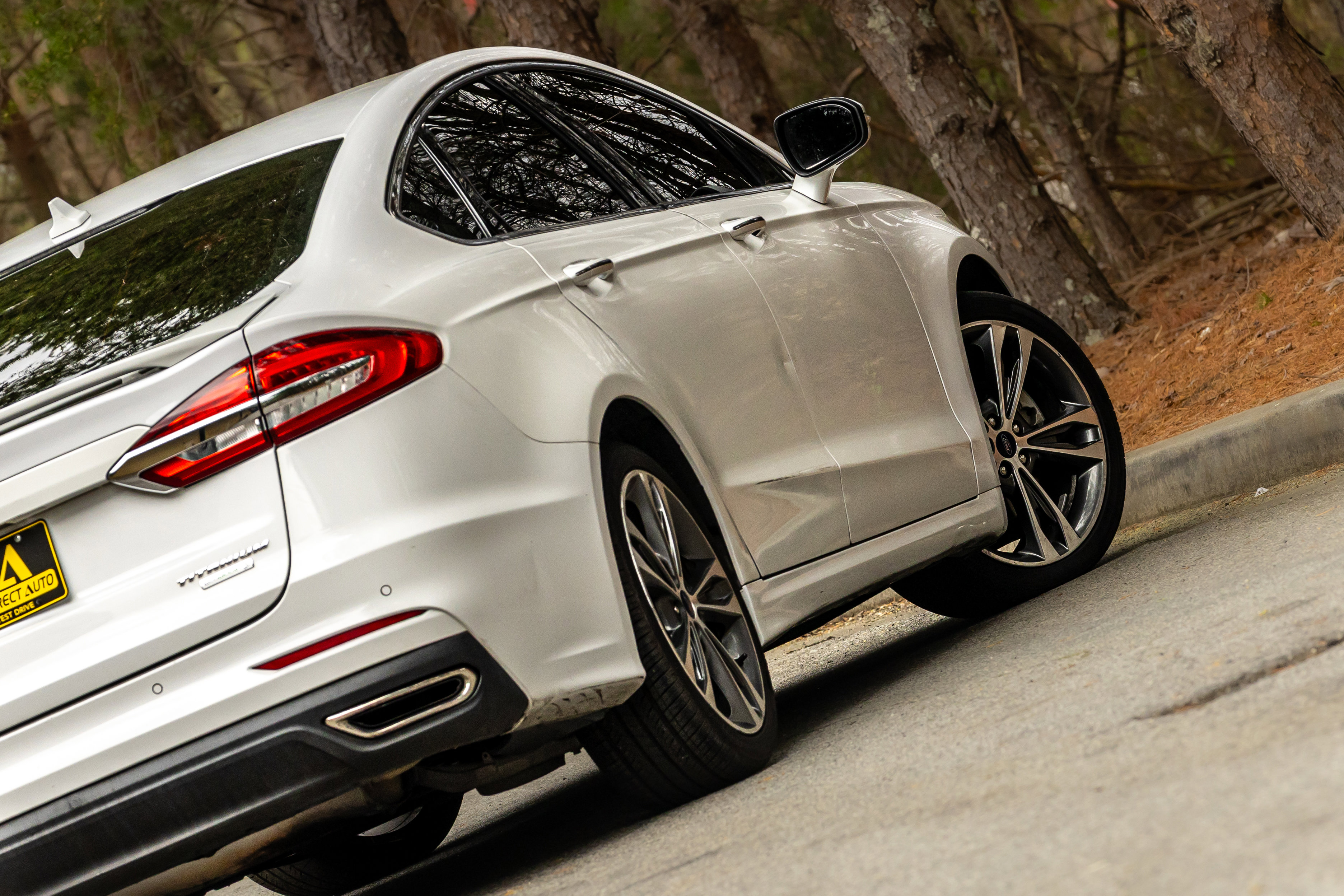 Used 2020 Ford Fusion Titanium image 24