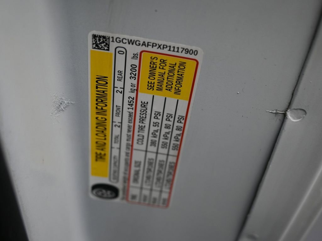 Used 2023 Chevrolet Express 2500 image 9