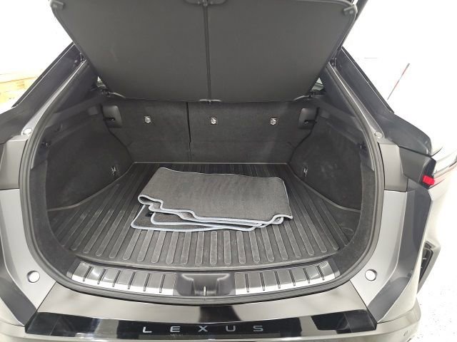 Used 2023 Lexus RZ 450e Premium w/ Technology Package image 31