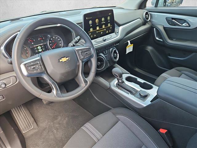 New 2026 Chevrolet Blazer LT w/ LPO, Black Grille Bar Package FWD image 3