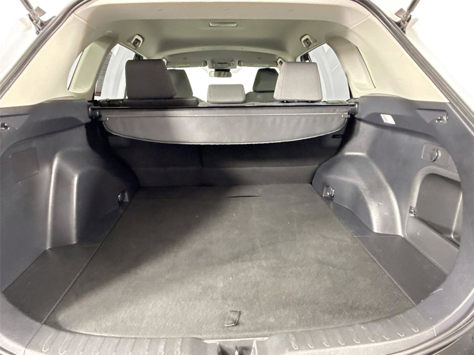 Certified 2025 Toyota RAV4 XLE AWD/4WD image 36