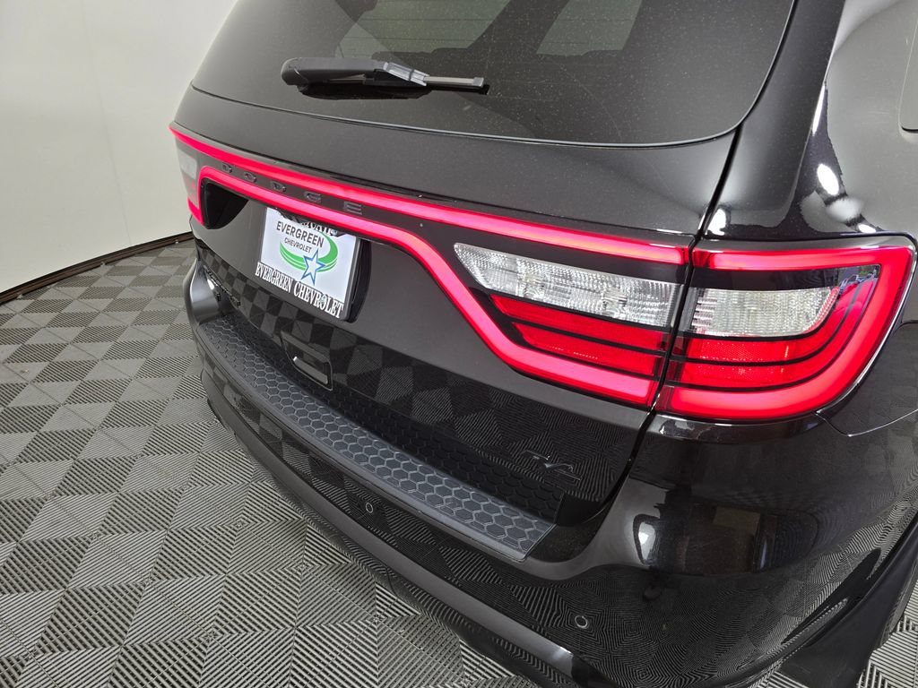 Used 2021 Dodge Durango R/T w/ Blacktop Package AWD/4WD image 15