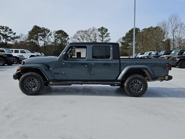 New 2026 Jeep Gladiator Sport AWD/4WD image 4