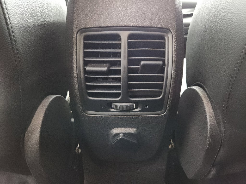 Used 2018 Ford Escape SE w/ SE Sport Appearance Package AWD/4WD image 32
