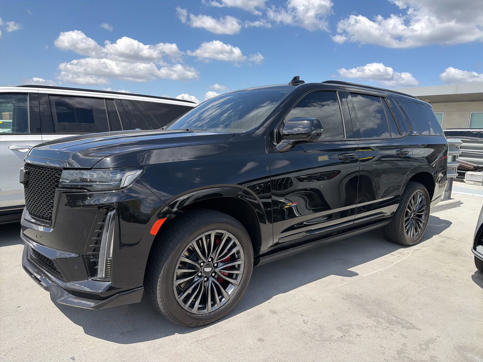 Used 2023 Cadillac Escalade V AWD/4WD image 1