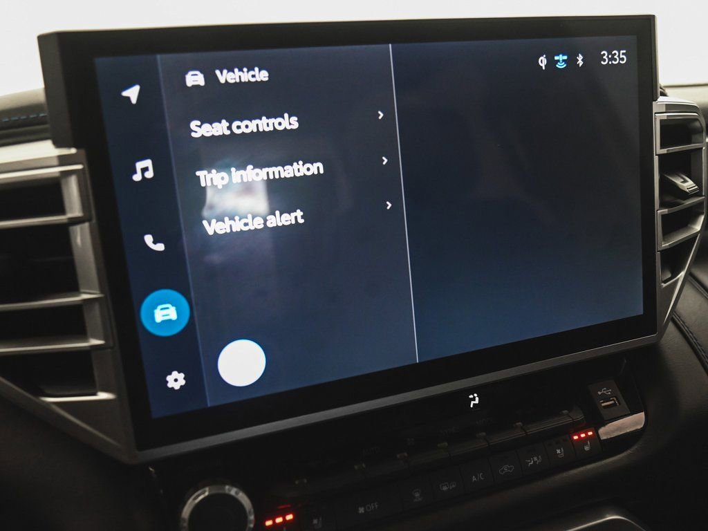 Used 2025 Toyota Tundra Platinum image 25