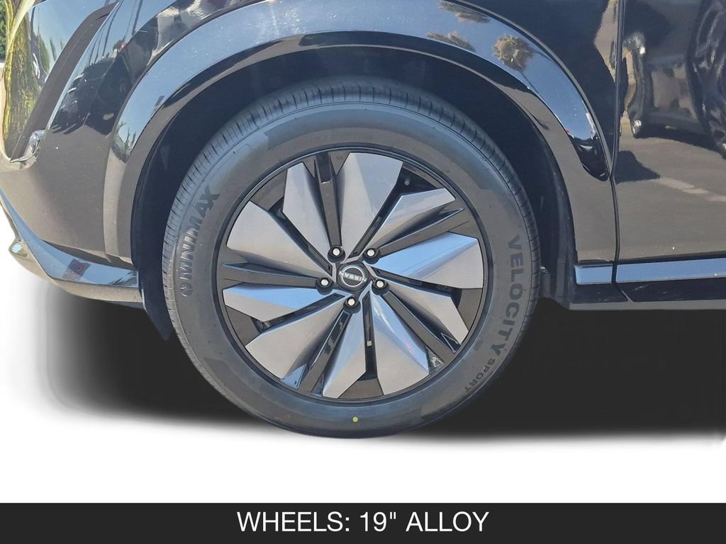 Used 2023 Nissan Ariya AWD image 11